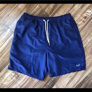 Vineyard vines men’s blue large swim trunk shorts